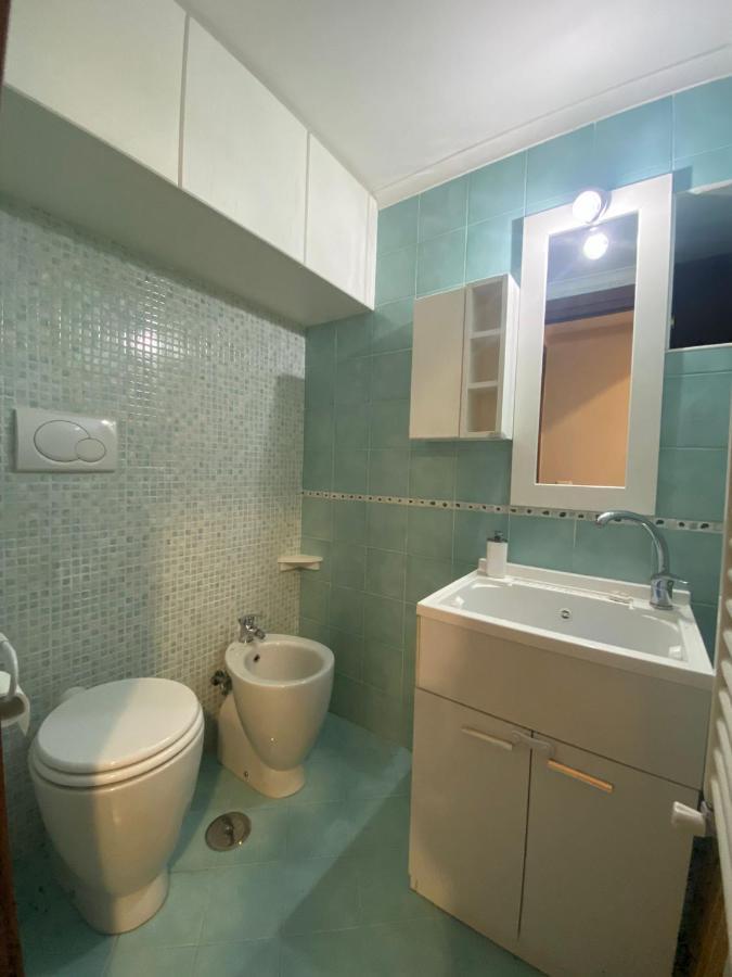 Ferienwohnung Domus Melius Castellammare di Stabia Exterior foto